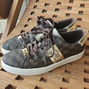 Michael Kors Sneakers in Brown and Gold, 9M
